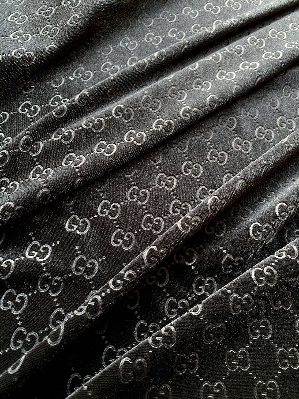 Luxury Black Gucci Velvet Fabric for Sneaker Vintage Clothing Tailor Made Sewing Project