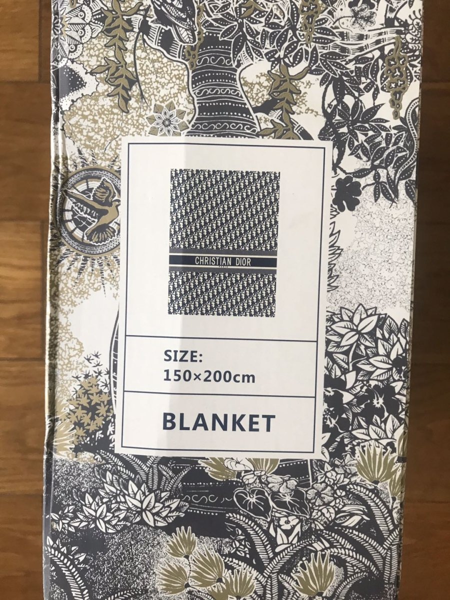 Best Seller Cozy Dior Flannel Blanket - mingfabricstore