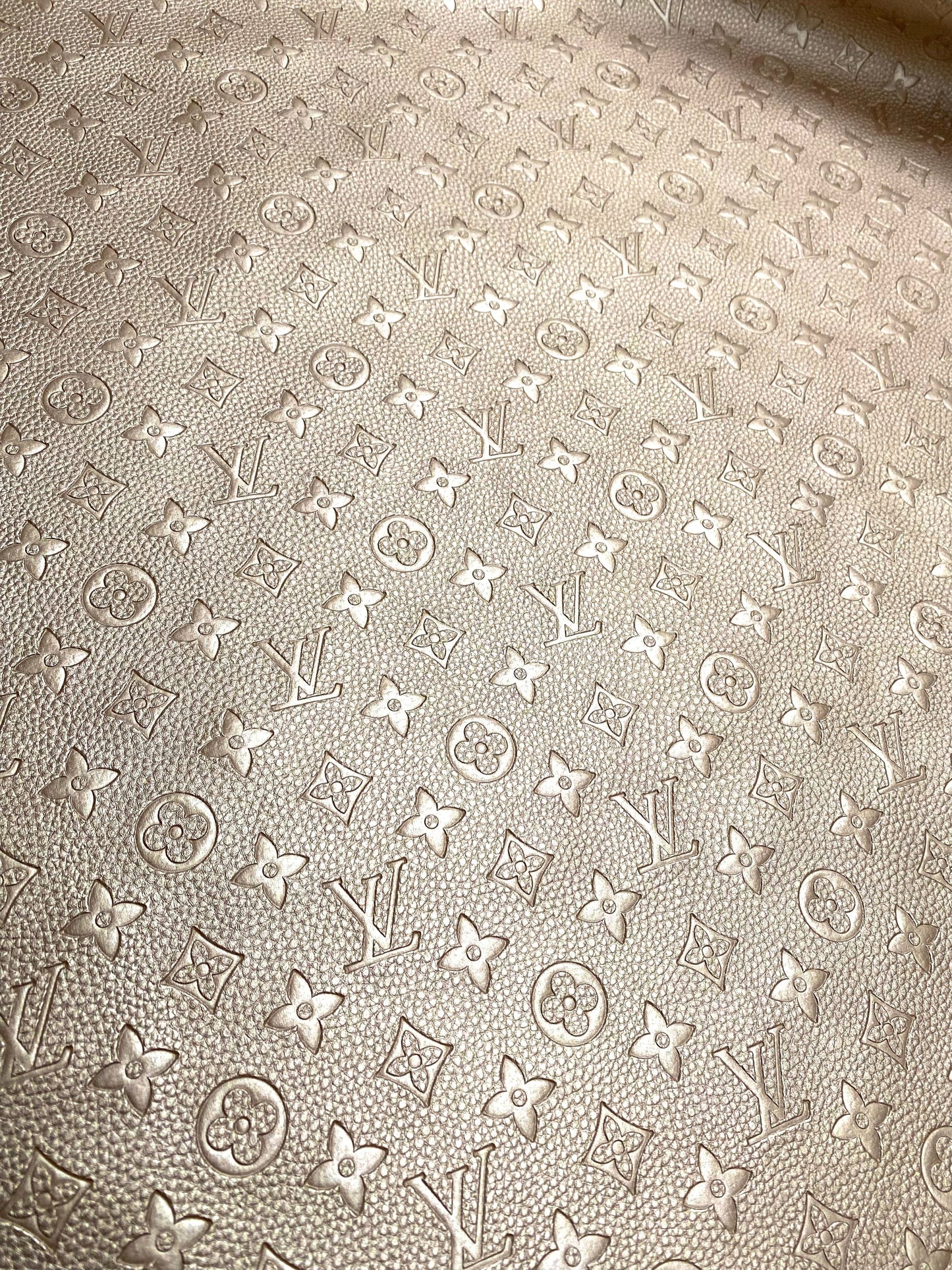 Metallic Fabric LV Embossed Leather for Car Seat Upholstery Furniture Design