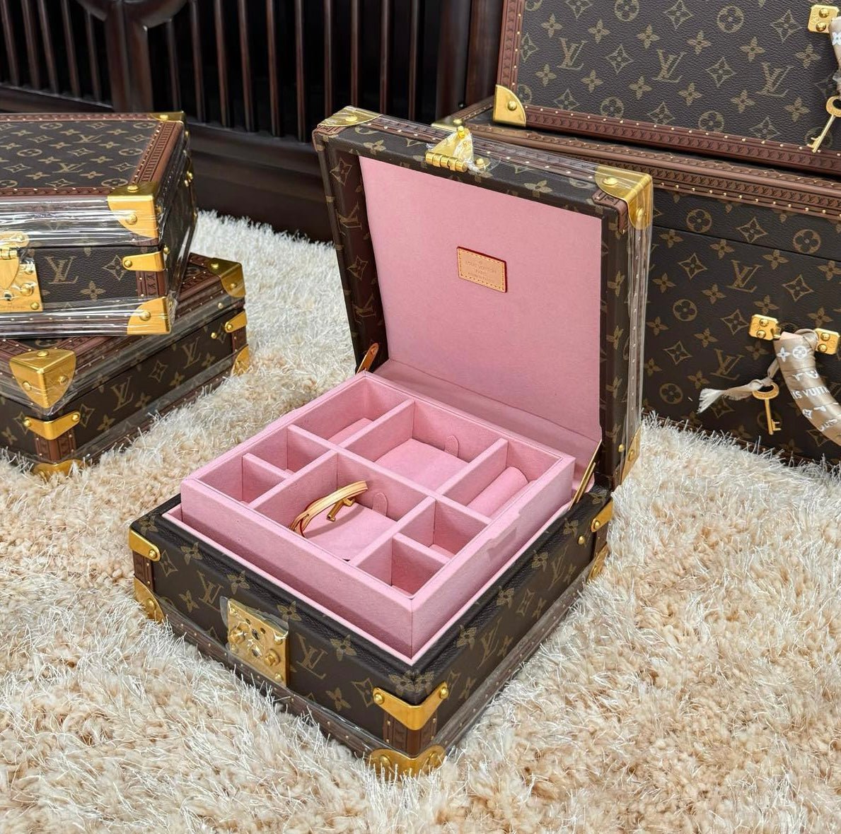 Custom LV Accessories Box Jewelry Box - mingfabricstore