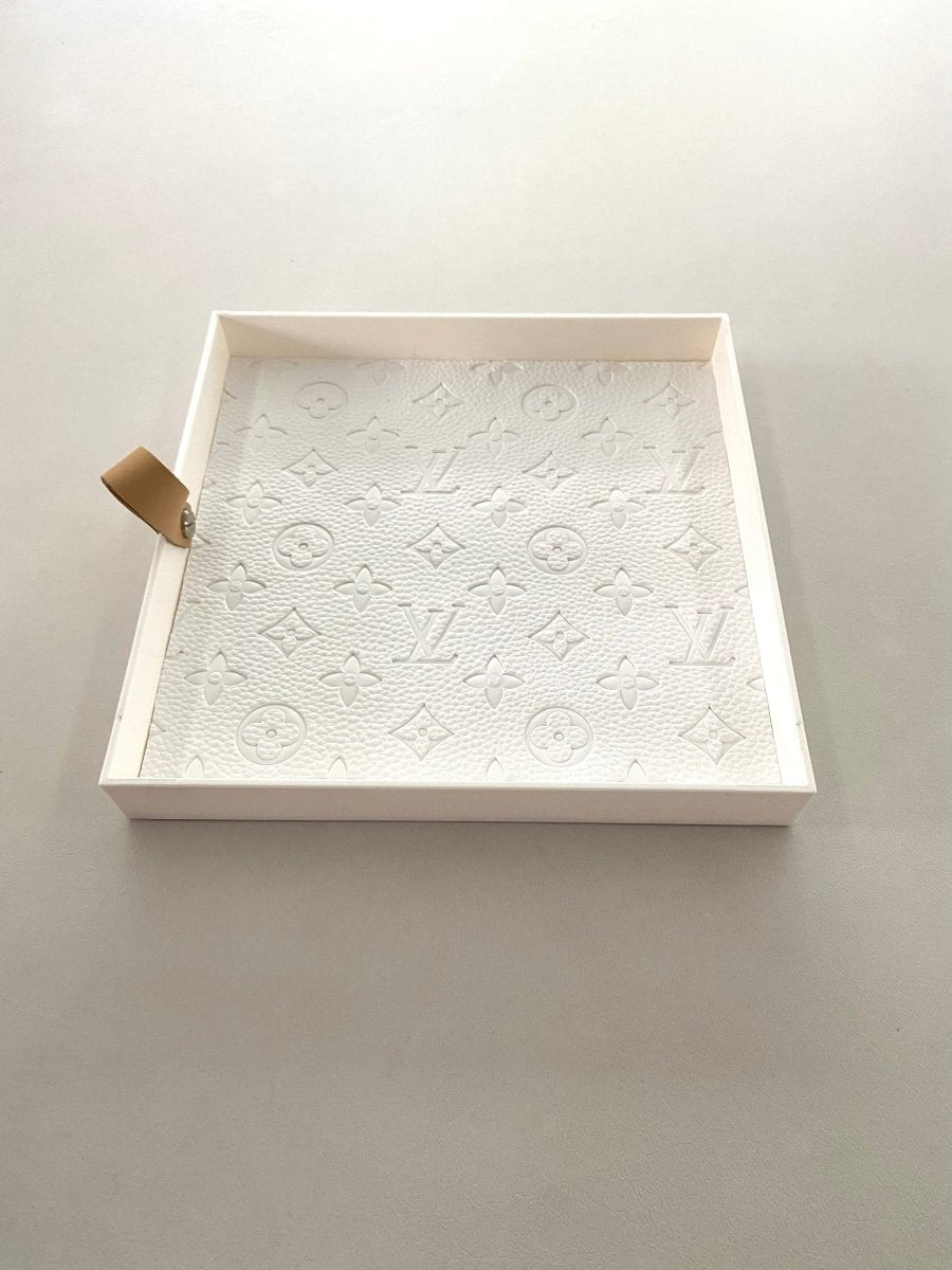Custom White Embossed LV Designer Tray Home Decoration Christamas Gift - mingfabricstore