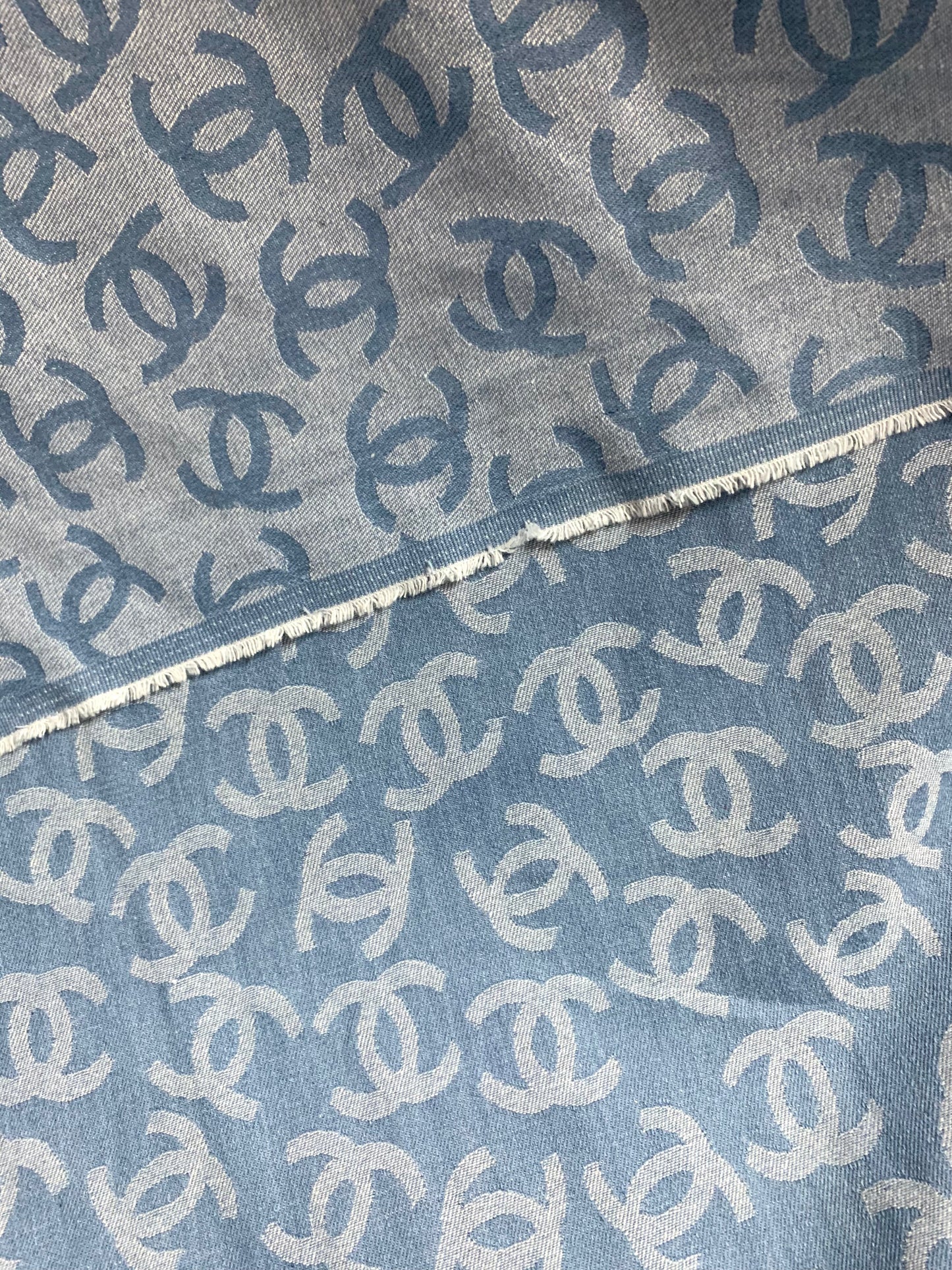 Custom Fabric Washed Denim Chanel for Handmade Sneakers Apparel Upholstery