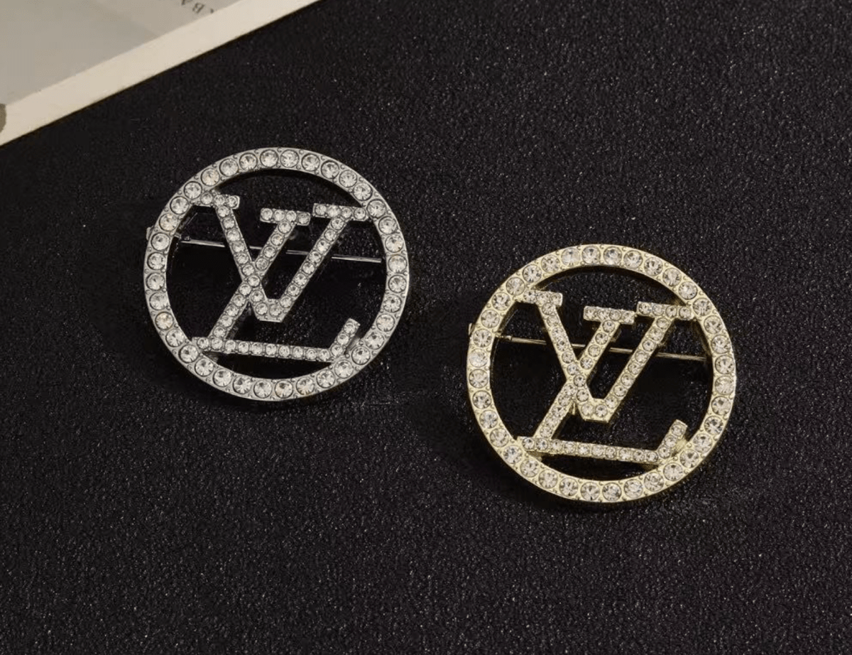 Vintage LV Inspired Brooches, Retro Luxury Pins for Women - mingfabricstore