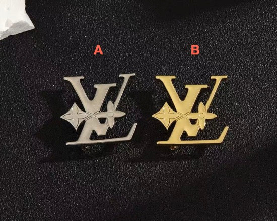 Vintage LV Inspired Brooches, Retro Luxury Pins for Women - mingfabricstore