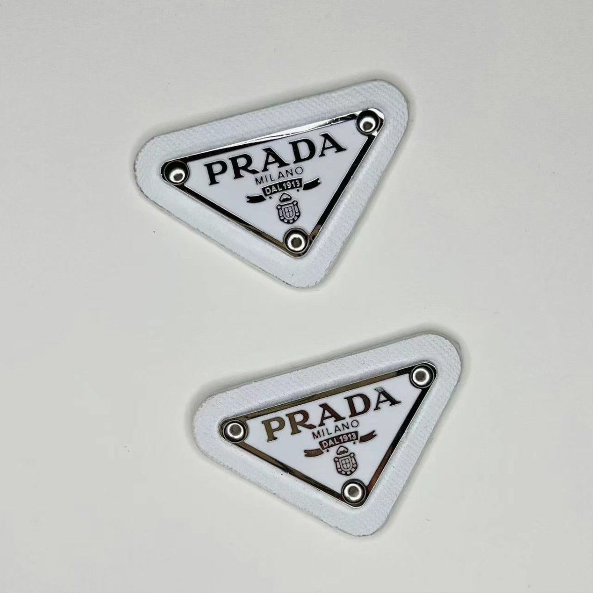 White Prada Badge Handmade Material for Custom Bag Fashion - mingfabricstore