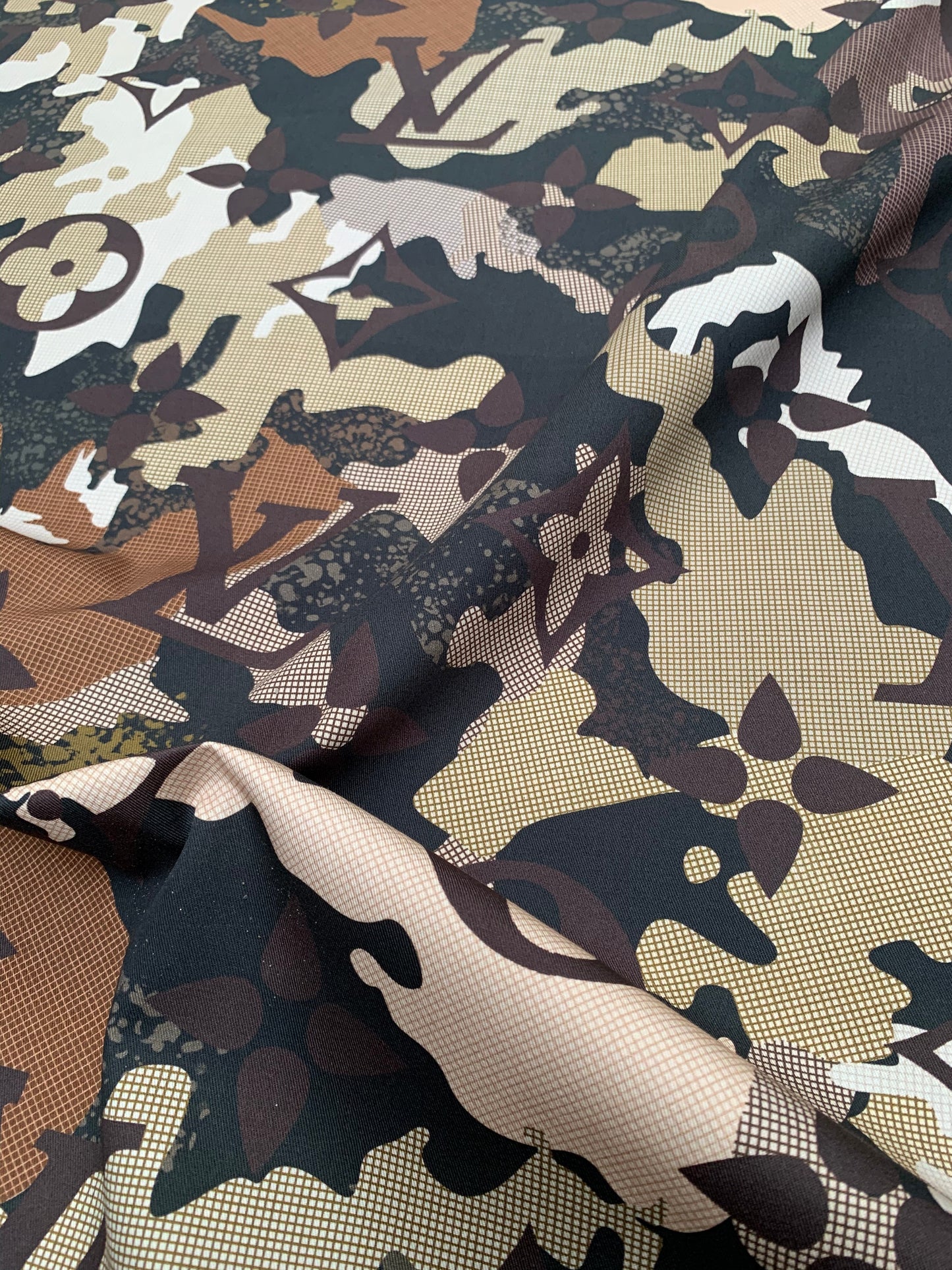 Sewing Cotton Fabric Camouflage LV Quilting for Custom Apparel Handmade DIY