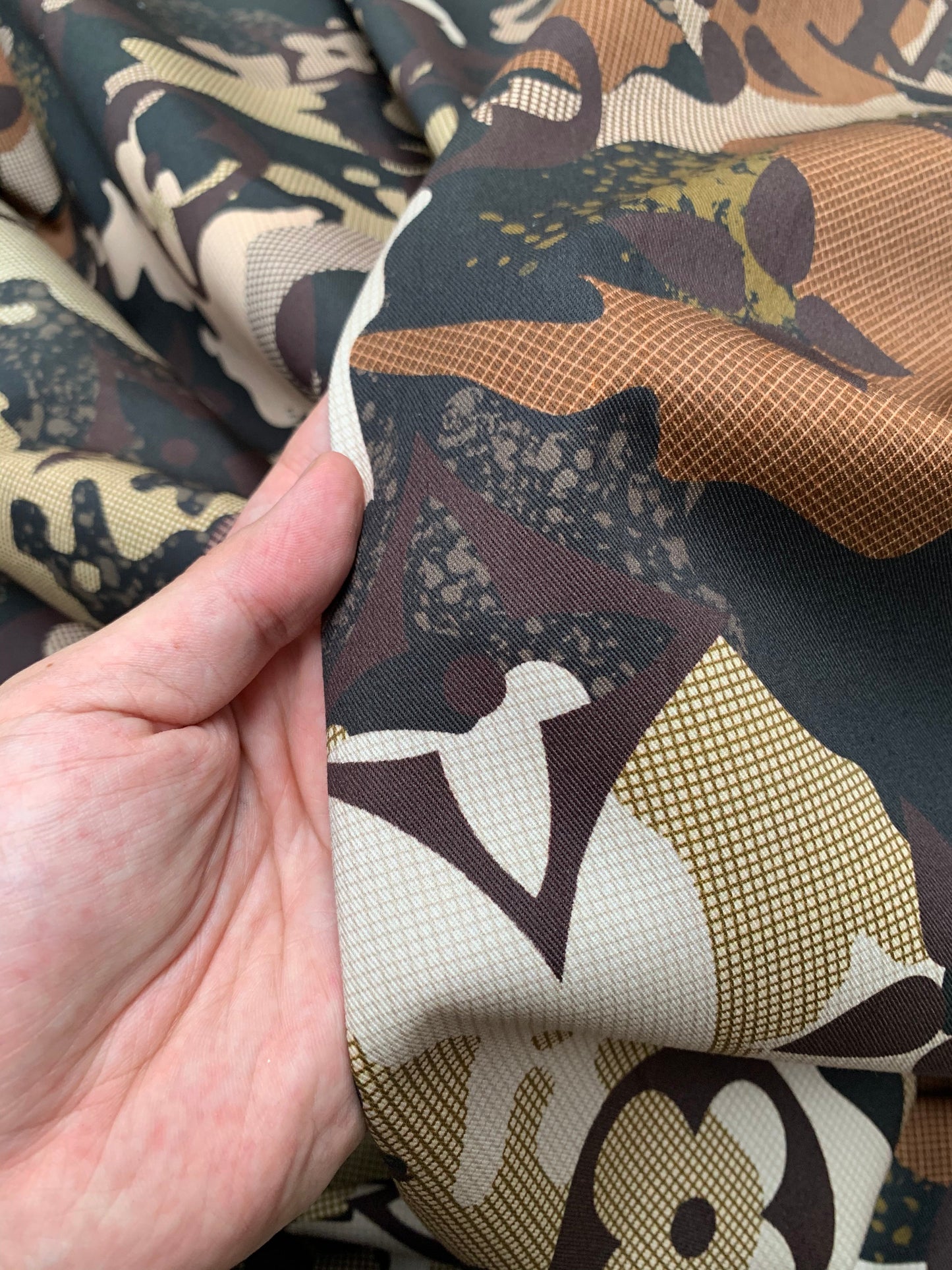 Sewing Cotton Fabric Camouflage LV Quilting for Custom Apparel Handmade DIY