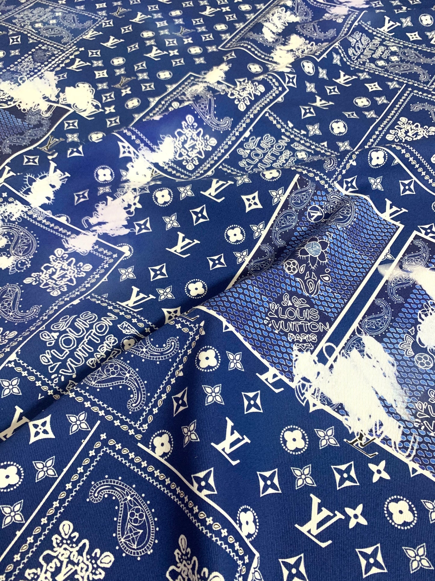 Custom Handmade Blue Print Dye LV Cotton Fabric for Crafting Jacket